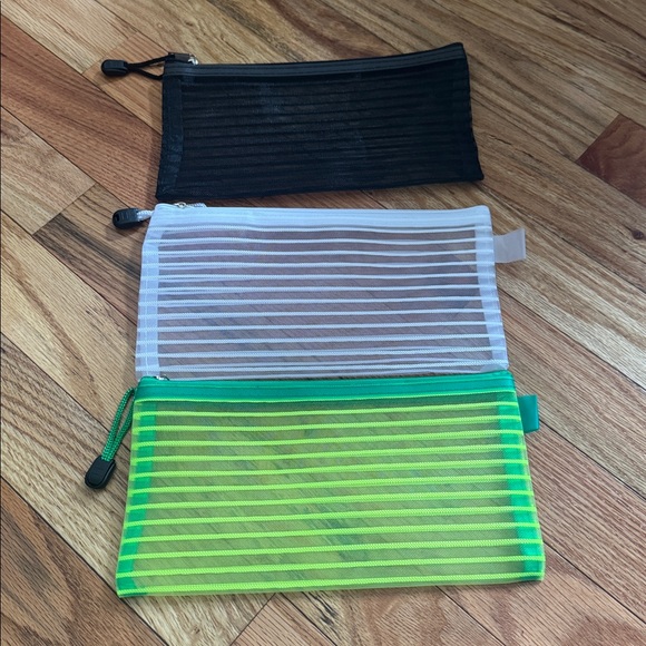 NWT Deal Worthy Pink BP, Delias Lunch Bag, Valentine Cosmetic Bag & NWOT 3 Mesh - Picture 11 of 11